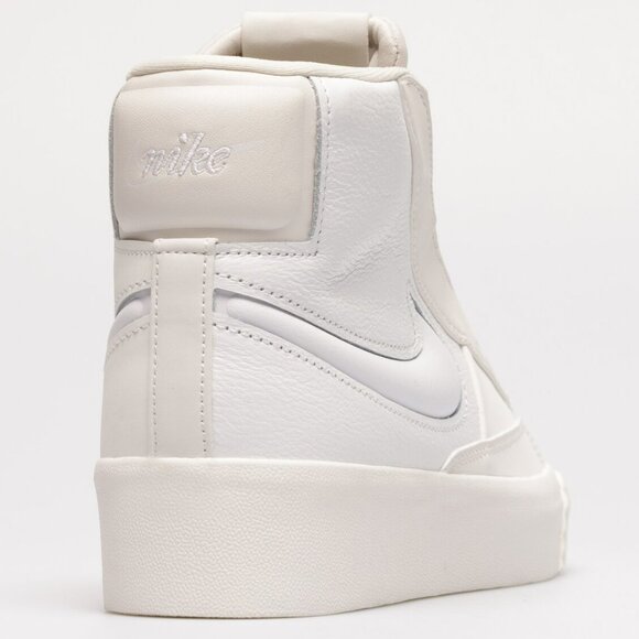 Nike W Blazer Mid Victory. Brand New. Womens Size: 8.5 - Picture 10 of 11